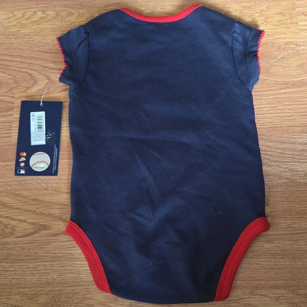 Minnesota Twins Baby 3-6M NWT Navy Bodysuits 2Pc Baseball MLB